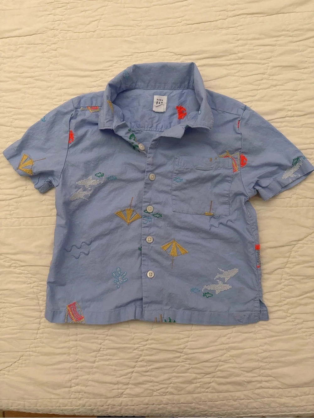 GAP Embroidered Organic Cotton Cabana Shirt 4T